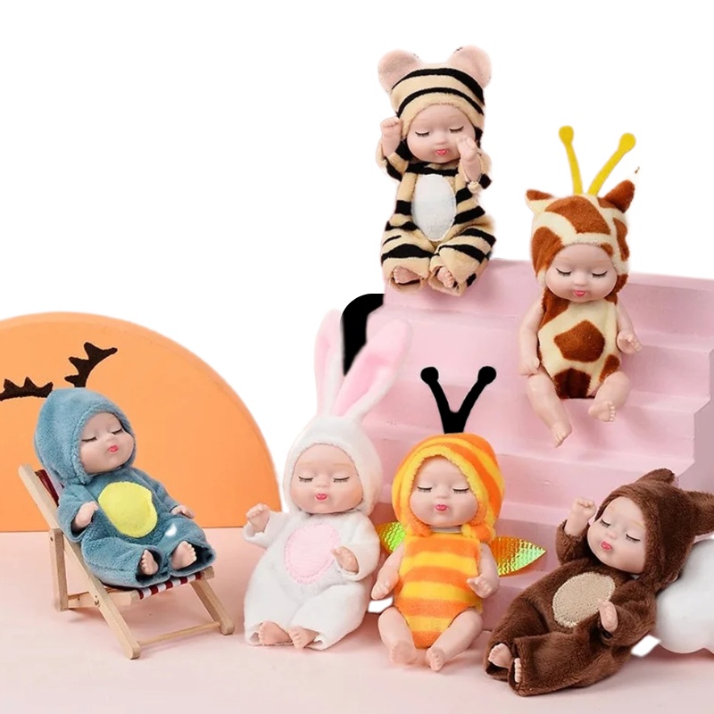 Collection de 6 Bébés Réalistes Charming avec Costumes