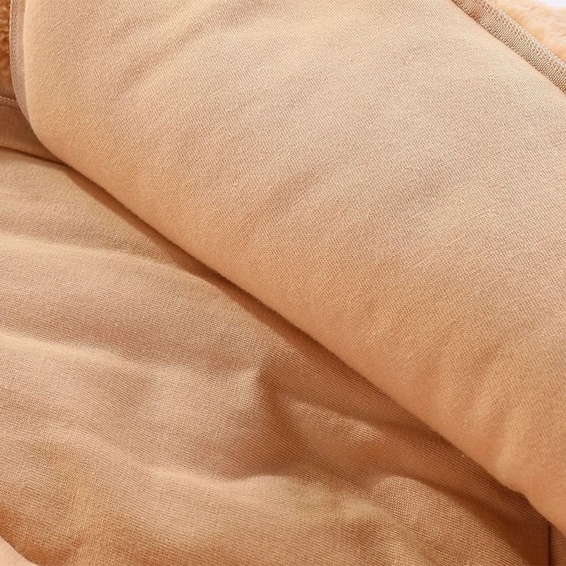 Combinaison Hivernale à Capuche pour Bébé – Confort et Style