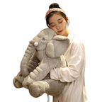 Éléphanteau en Peluche Ergonomique Sommeil Bambino