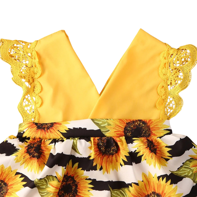 Ensemble Bébé Fleuri – Charme et Confort pour l’Été