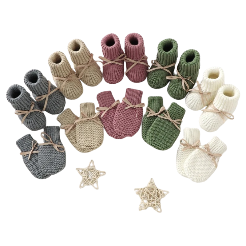 Ensemble Chaussons et Moufles en Maille Artisanale pour Bébé
