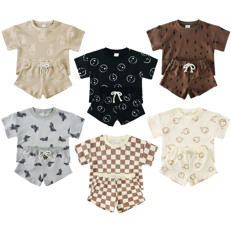 Ensemble T-shirt et Short Garçon Imprimé en Coton – Été