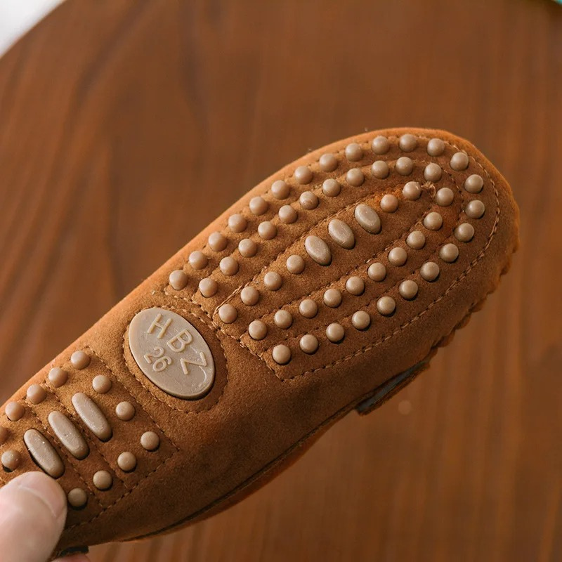 Mocassins Enfant en Suédine à Semelle Souple – Chaussures Élégantes