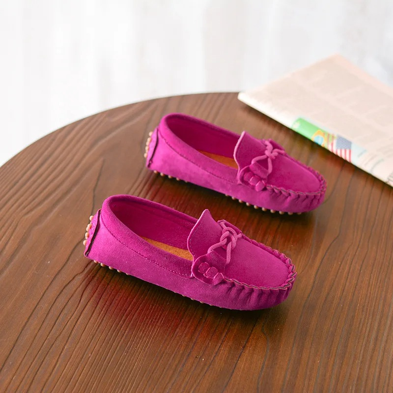 Mocassins Enfant en Suédine à Semelle Souple – Chaussures Élégantes