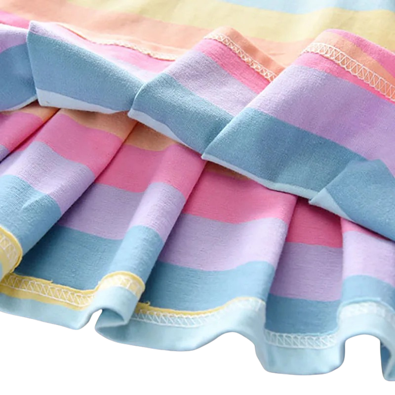 Robe d’Été Arc-en-Ciel pour Fille – Légère et Colorée