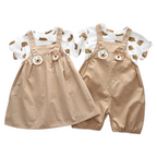 Salopette Unisexe pour Enfants avec T-shirt Blanc et Motif Ourson