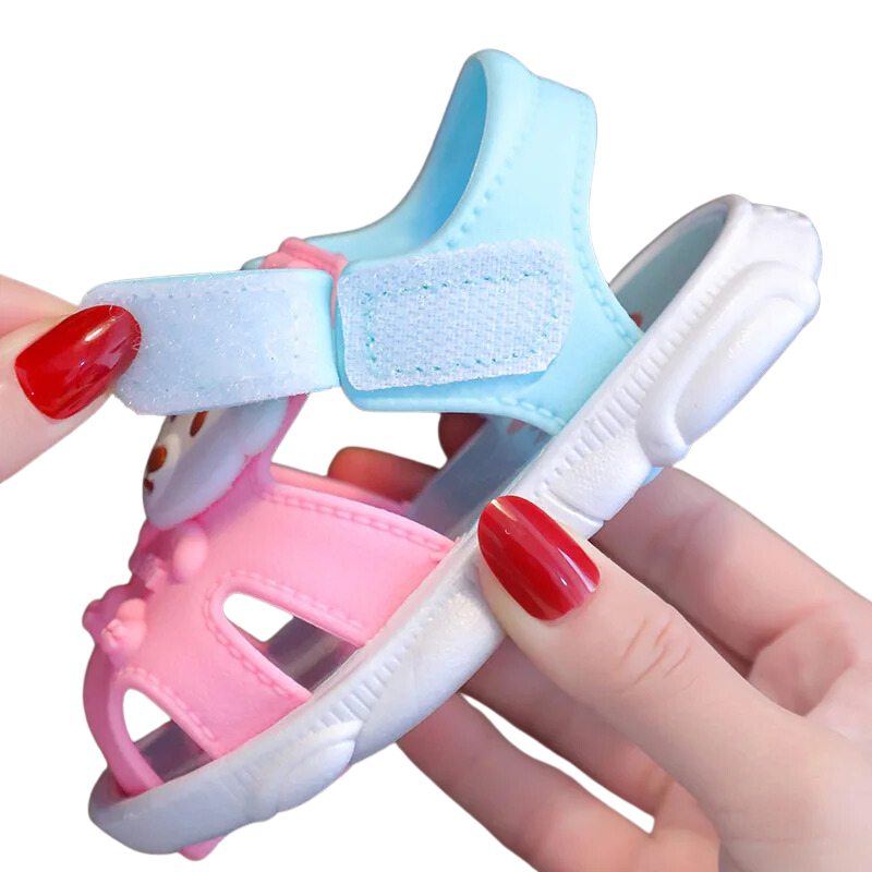 Sandales Bébé Ours – Confort et Douceur pour les Petits Pas